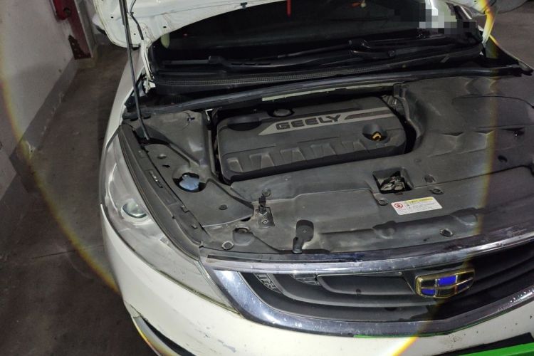 Used Geely Auto Emgrand GS 2017 Elegant Edition 1.3T Automatic Smart Connectivity Model Engine Bay Right