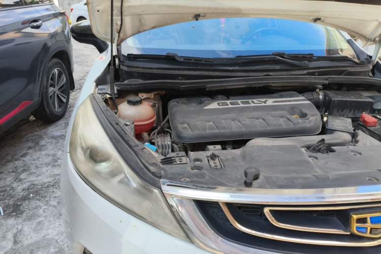 Used Geely Auto Emgrand GS 2017 Elegant Edition 1.3T Automatic Smart Connectivity Model Engine Bay Right