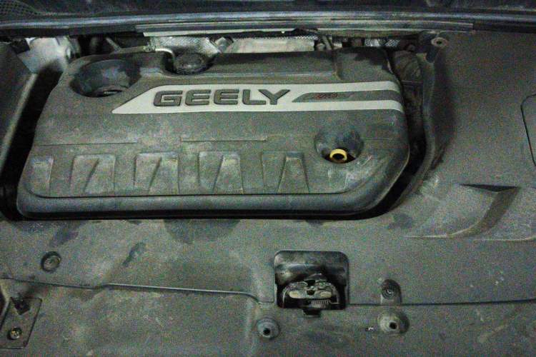 Used Geely Auto Emgrand GS 2017 Elegant Edition 1.3T Automatic Smart Connectivity Model Engine Bay