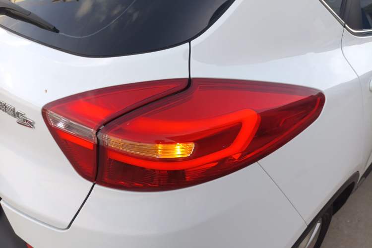 Used Geely Auto Emgrand GS 2017 Sport Edition 1.3T Automatic Smart Connectivity Model Exterior 6