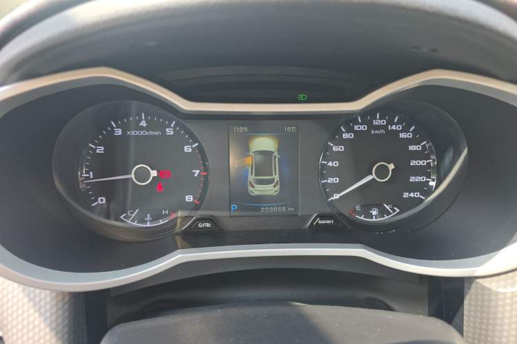 Used Geely Auto Emgrand GS 2017 Sport Edition 1.3T Automatic Smart Connectivity Model Instrument Cluster