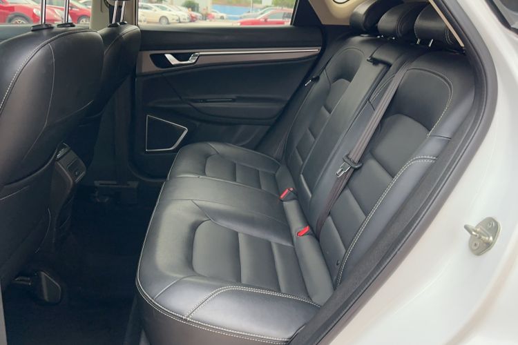 Used Geely Auto Emgrand GS 2017 Sport Edition 1.3T Automatic Smart Connectivity Model Interior 1