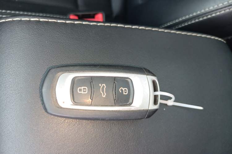 Used Geely Auto Emgrand GS 2017 Sport Edition 1.3T Automatic Smart Connectivity Model Interior 1
