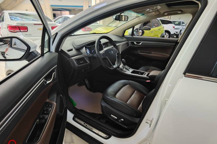 Used Geely Auto Emgrand GS 2017 Sport Edition 1.3T Automatic Smart Connectivity Model Interior 2