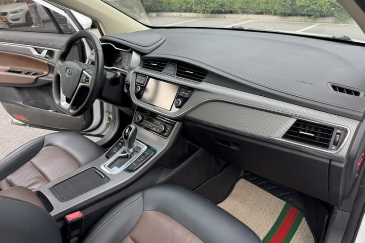 Used Geely Auto Emgrand GS 2017 Sport Edition 1.3T Automatic Smart Connectivity Model Interior 8