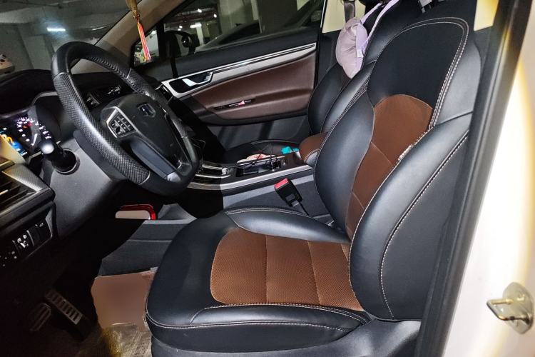 Used Geely Auto Emgrand GS 2017 Sport Edition 1.3T Automatic Smart Connectivity Model Left Front Seat
