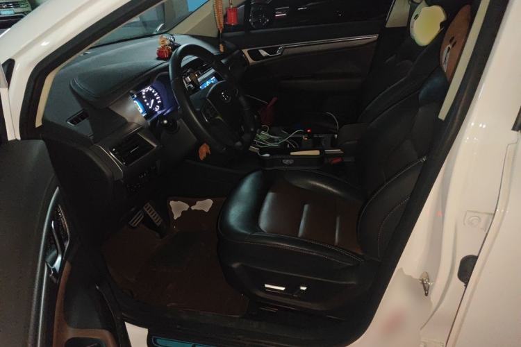 Used Geely Auto Emgrand GS 2017 Sport Edition 1.3T Automatic Smart Connectivity Model Left Front Seat