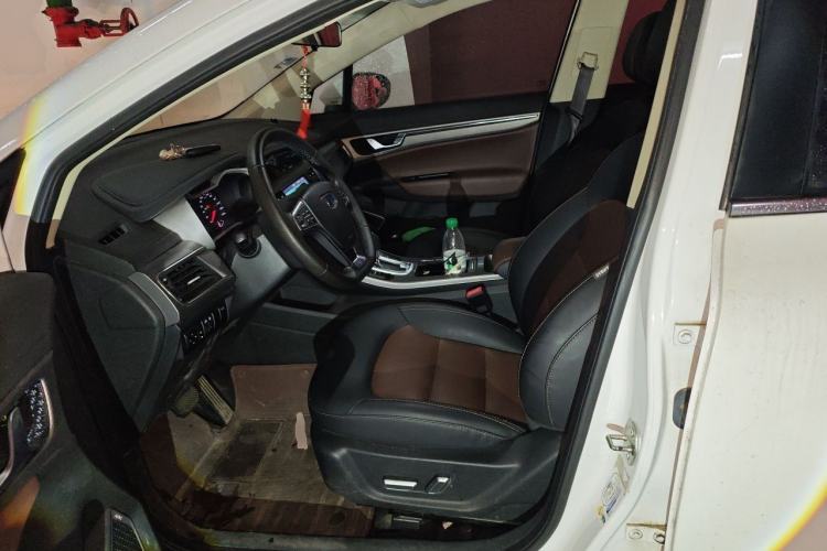 Used Geely Auto Emgrand GS 2017 Elegant Edition 1.3T Automatic Smart Connectivity Model Left Front Seat