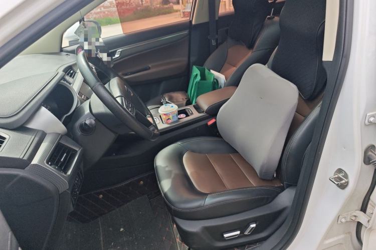 Used Geely Auto Emgrand GS 2017 Sport Edition 1.3T Automatic Smart Connectivity Model Left Front Seat