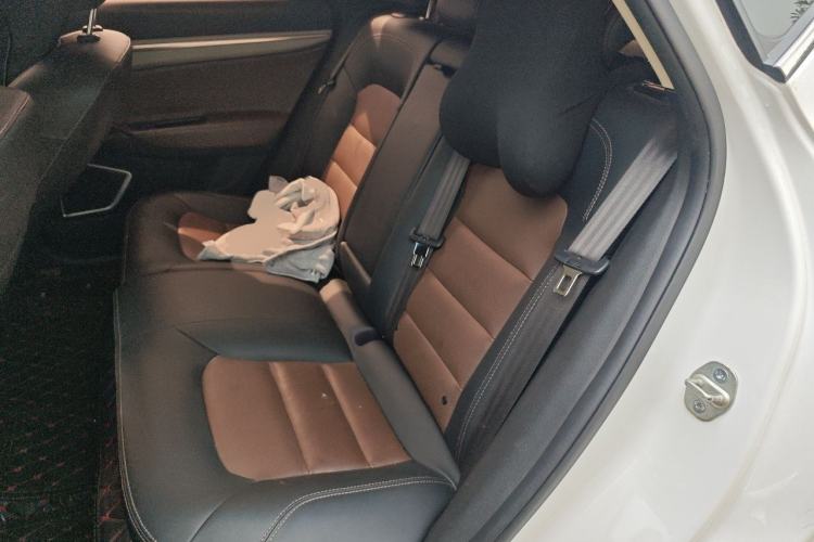 Used Geely Auto Emgrand GS 2017 Sport Edition 1.3T Automatic Smart Connectivity Model Left Rear Seat