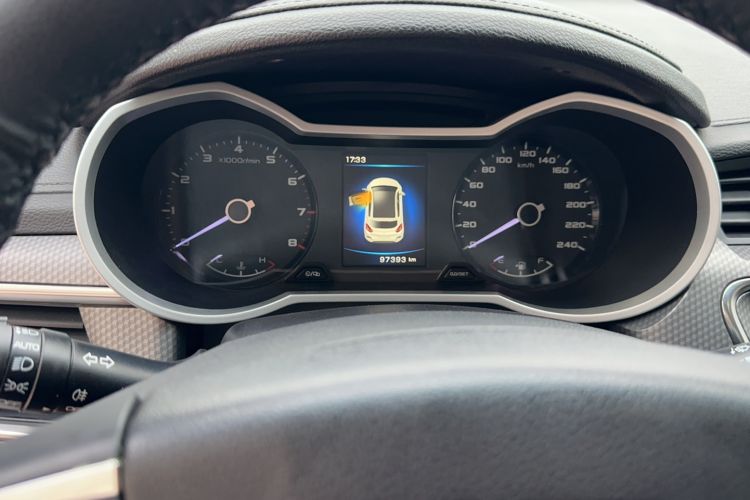 Used Geely Auto Emgrand GS 2017 Sport Edition 1.3T Automatic Smart Connectivity Model Odometer Close Up