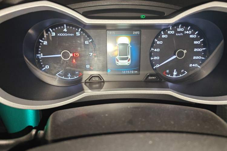 Used Geely Auto Emgrand GS 2017 Sport Edition 1.3T Automatic Smart Connectivity Model Odometer Close Up