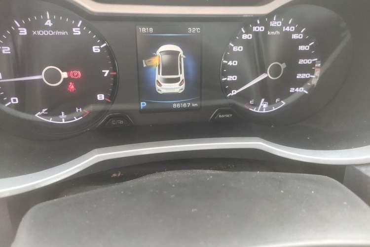 Used Geely Auto Emgrand GS 2017 Sport Edition 1.3T Automatic Smart Connectivity Model Odometer Close Up