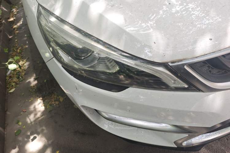 Used Geely Auto Emgrand GS 2017 Sport Edition 1.3T Automatic Smart Connectivity Model Right Front Headlight