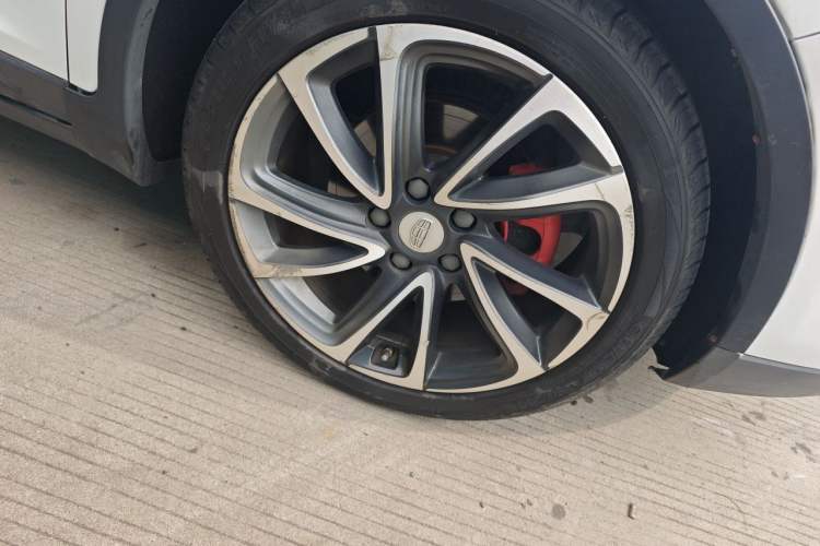 Used Geely Auto Emgrand GS 2017 Sport Edition 1.3T Automatic Smart Connectivity Model Right Front Wheel Hub