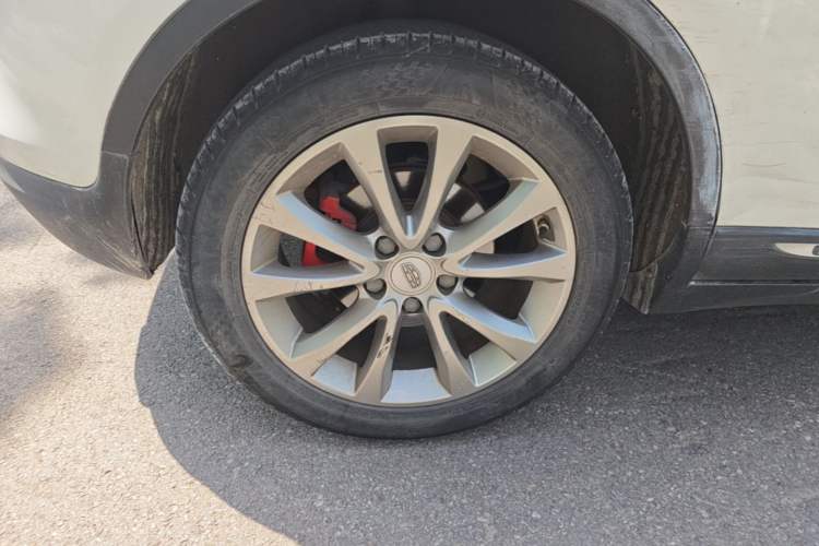 Used Geely Auto Emgrand GS 2017 Sport Edition 1.3T Automatic Smart Connectivity Model Right Rear Wheel Hub