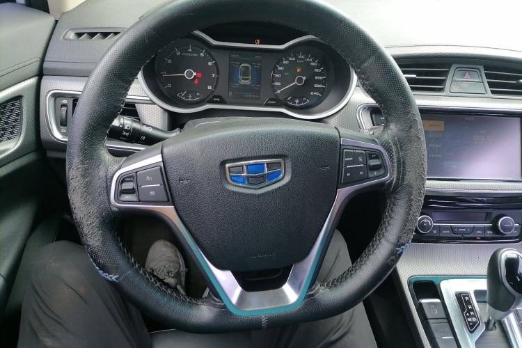 Used Geely Auto Emgrand GS 2017 Sport Edition 1.3T Automatic Smart Connectivity Model Steering Wheel