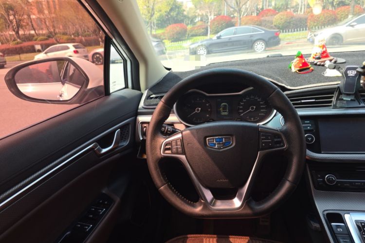 Used Geely Auto Emgrand GS 2017 Sport Edition 1.3T Automatic Smart Connectivity Model Steering Wheel