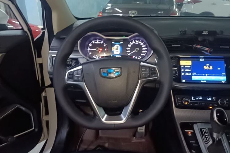 Used Geely Auto Emgrand GS 2017 Sport Edition 1.3T Automatic Smart Connectivity Model Steering Wheel