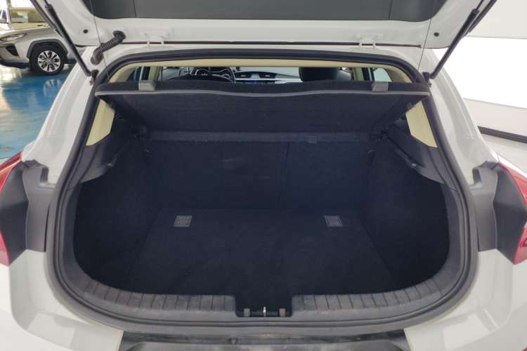 Used Geely Auto Emgrand GS 2017 Sport Edition 1.3T Automatic Smart Connectivity Model Trunk
