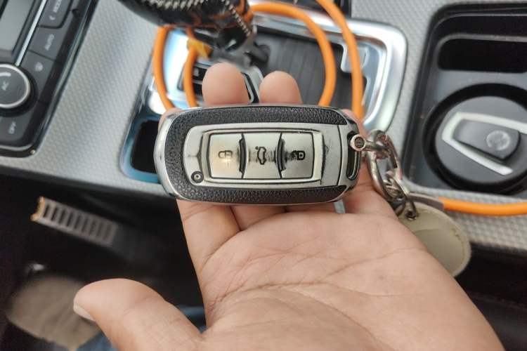 Used Geely Auto Emgrand GS 2017 Sport Edition 1.3T Automatic Smart Connectivity Model Vehicle Key