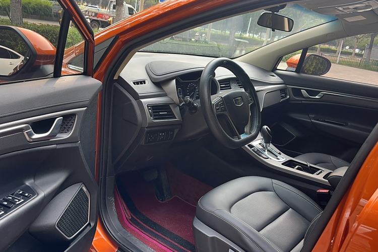 Used Geely Auto Emgrand GS 2017 Elegant Edition 1.3T Automatic Smart Connectivity Model Interior 2