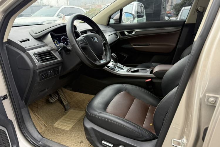 Used Geely Auto Emgrand GS 2017 Sport Edition 1.3T Automatic Smart Connectivity Model Interior 4