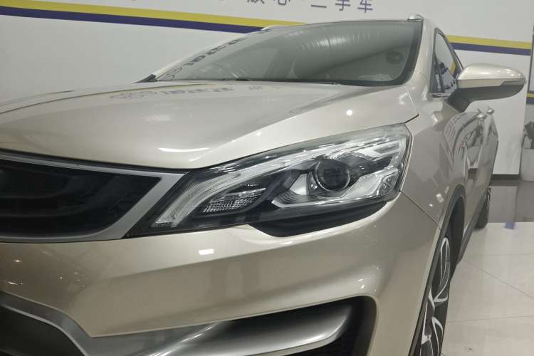 Used Geely Auto Emgrand GS 2017 Sport Edition 1.3T Automatic Smart Connectivity Model Left Front Headlight