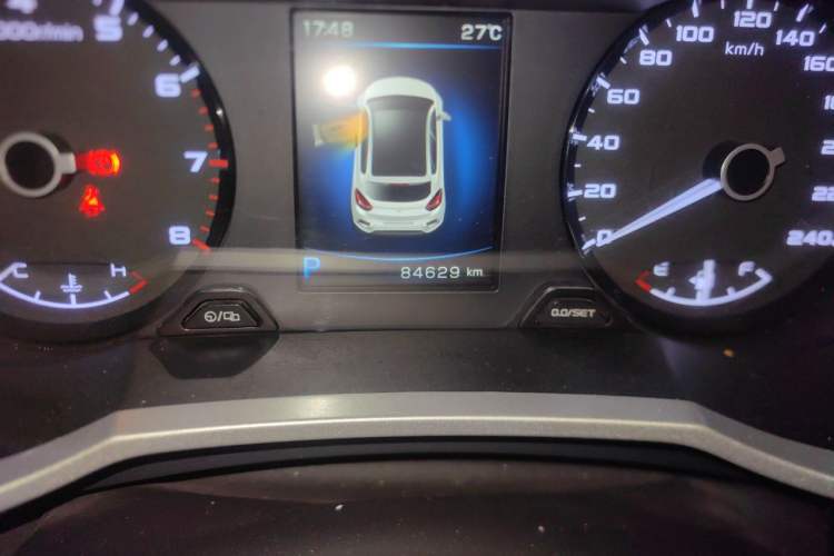 Used Geely Auto Emgrand GS 2017 Sport Edition 1.3T Automatic Smart Connectivity Model Odometer Close Up