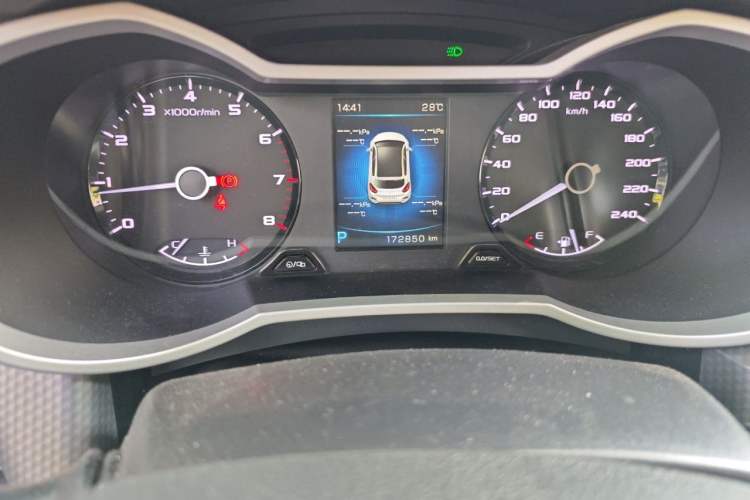 Used Geely Auto Emgrand GS 2017 Sport Edition 1.3T Automatic Smart Connectivity Model Odometer Close Up