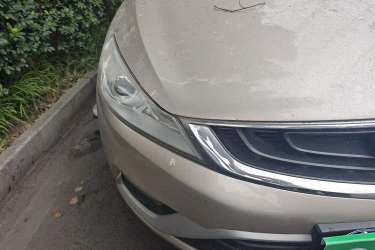 Used Geely Auto Emgrand GS 2017 Elegant Edition 1.3T Automatic Smart Connectivity Model Right Front Headlight