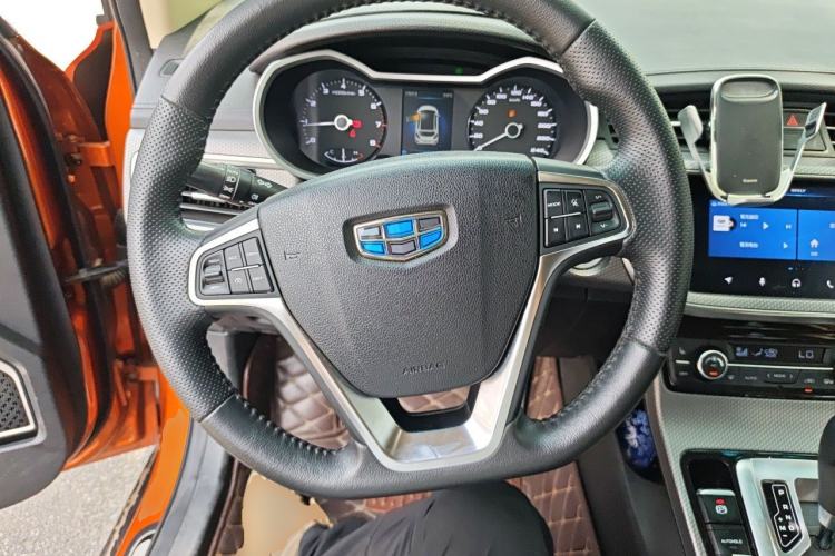 Used Geely Auto Emgrand GS 2017 Elegant Edition 1.3T Automatic Smart Connectivity Model Steering Wheel