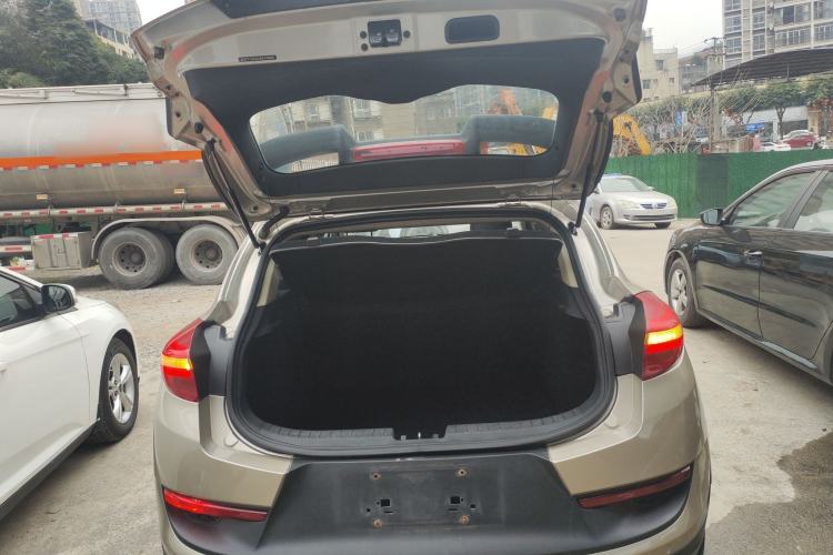 Used Geely Auto Emgrand GS 2017 Sport Edition 1.3T Automatic Smart Connectivity Model Trunk