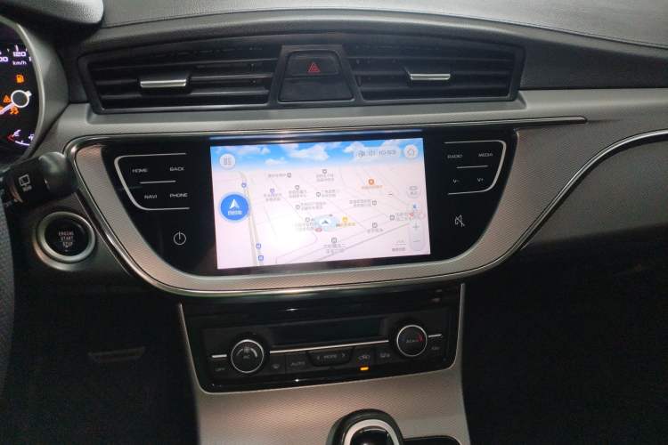Used Geely Auto Emgrand GS 2018 Lingchao Edition 1.4T Automatic LingShang Smart Connectivity Model Audio And AC Panel