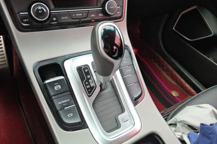Used Geely Auto Emgrand GS 2018 Lingchao Edition 1.4T Automatic LingShang Smart Connectivity Model Gear Lever