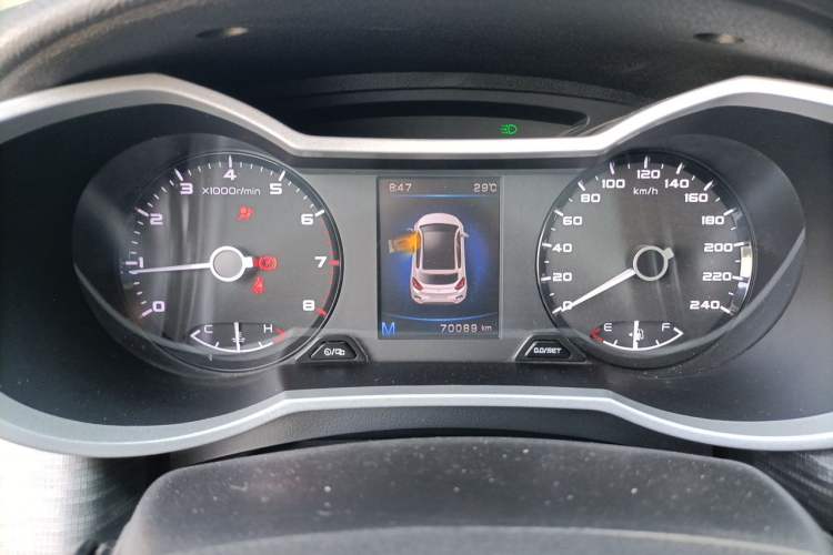 Used Geely Auto Emgrand GS 2018 Elegant Edition 1.8L Manual LingShang Model Instrument Cluster