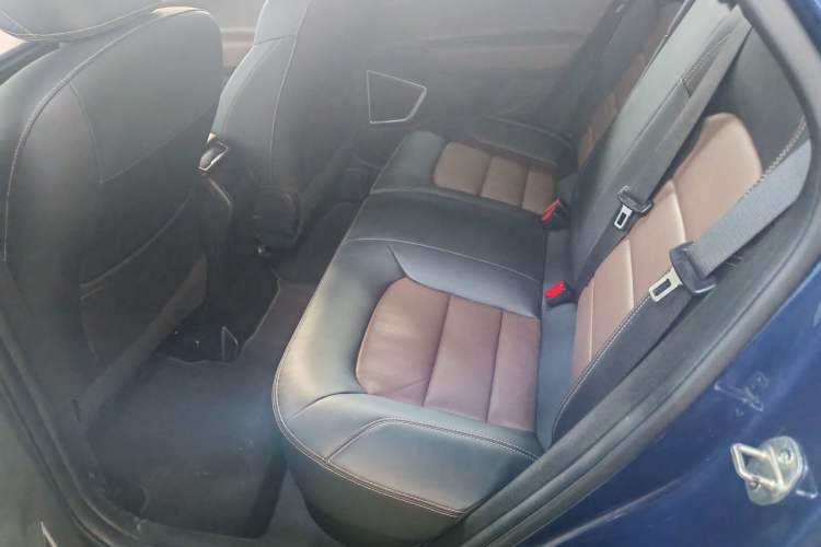 Used Geely Auto Emgrand GS 2018 Lingchao Edition 1.4T Automatic ZhenShang Smart Connectivity Model Interior 3