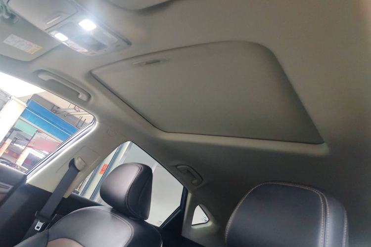 Used Geely Auto Emgrand GS 2018 Lingchao Edition 1.4T Automatic ZhenShang Smart Connectivity Model Interior 4