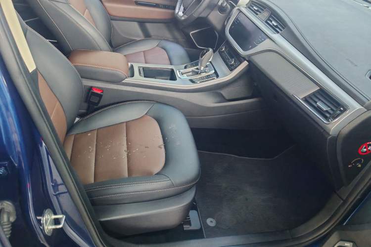 Used Geely Auto Emgrand GS 2018 Lingchao Edition 1.4T Automatic ZhenShang Smart Connectivity Model Interior 5