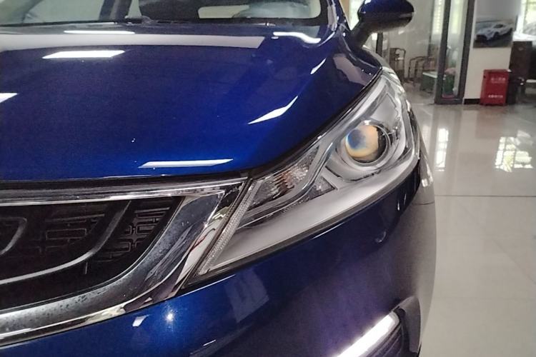 Used Geely Auto Emgrand GS 2018 Elegant Edition 1.8L Automatic LingShang Model Left Front Headlight