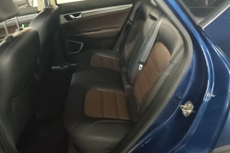 Used Geely Auto Emgrand GS 2018 Lingchao Edition 1.4T Automatic ZhenShang Smart Connectivity Model Left Rear Seat