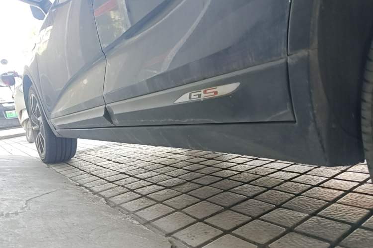 Used Geely Auto Emgrand GS 2018 Lingchao Edition 1.4T Automatic ZhenShang Smart Connectivity Model Left Side Sill
