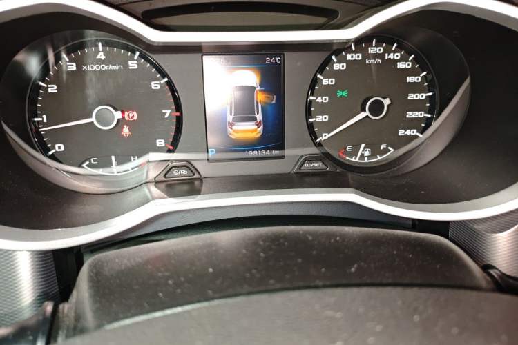 Used Geely Auto Emgrand GS 2018 Sport Edition 1.4T Automatic LingShang Model Odometer Close Up