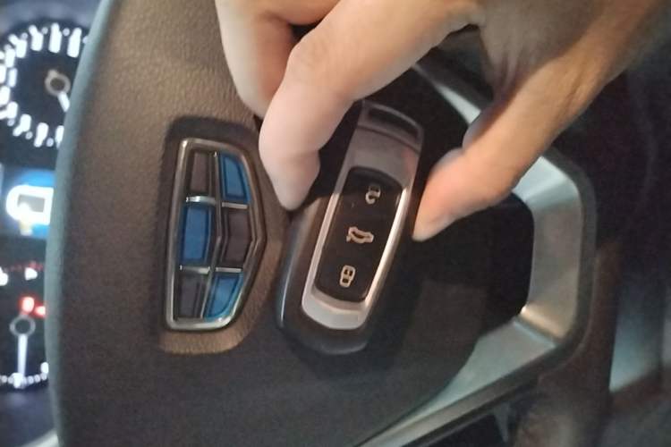 Used Geely Auto Emgrand GS 2018 Elegant Edition 1.8L Automatic LingShang Model Vehicle Key