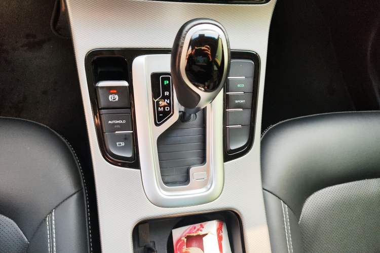 Used Geely Auto Emgrand GS 2018 Lingchao Edition 1.4T Automatic LingShang Smart Connectivity Model Gear Lever