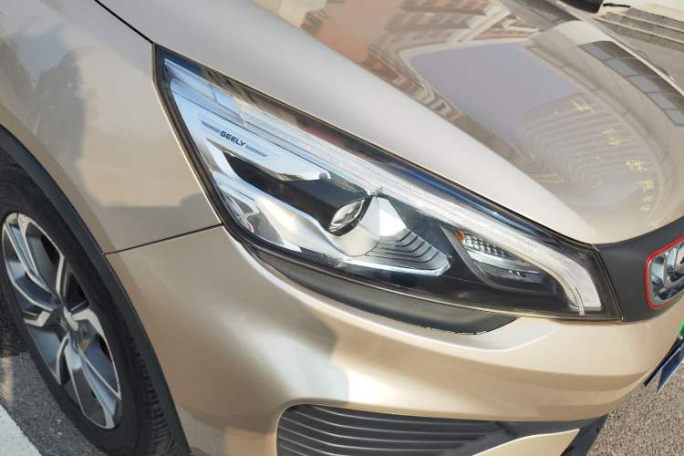 Used Geely Auto Emgrand GS 2018 Lingchao Edition 1.4T Automatic LingShang Smart Connectivity Model Right Front Headlight