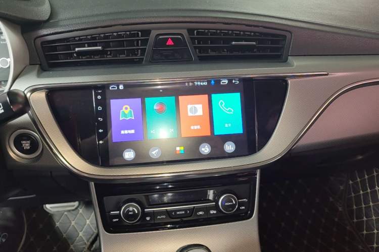 Used Geely Auto Emgrand GS 2018 Lingchao Edition 1.4T Automatic LingShang Smart Connectivity Model Audio And AC Panel