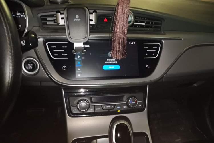 Used Geely Auto Emgrand GS 2018 Lingchao Edition 1.4T Automatic LingShang Smart Connectivity Model Audio And AC Panel