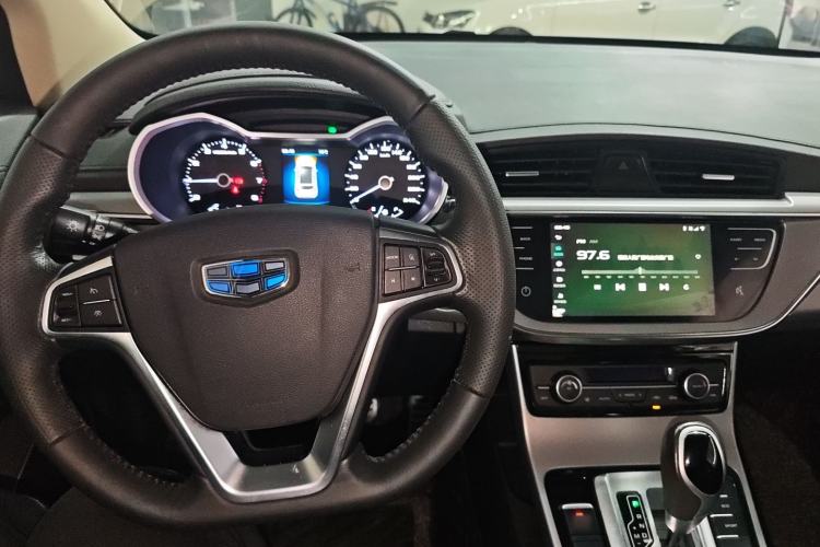 Used Geely Auto Emgrand GS 2018 Lingchao Edition 1.4T Automatic LingShang Smart Connectivity Model Center Console
