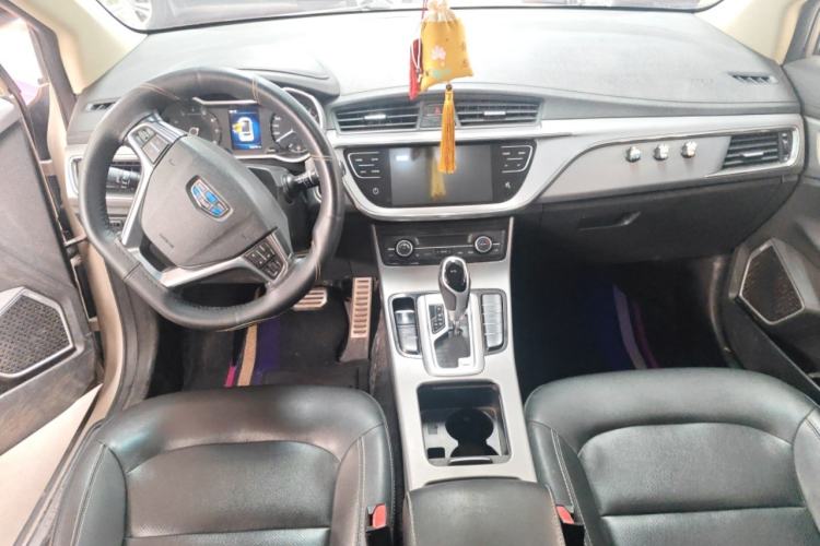 Used Geely Auto Emgrand GS 2018 Lingchao Edition 1.4T Automatic LingShang Smart Connectivity Model Center Console